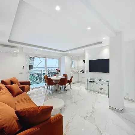 Executive 2br Near Croisette Ideal For Congres Terrace & Wi-fi Апартаменты